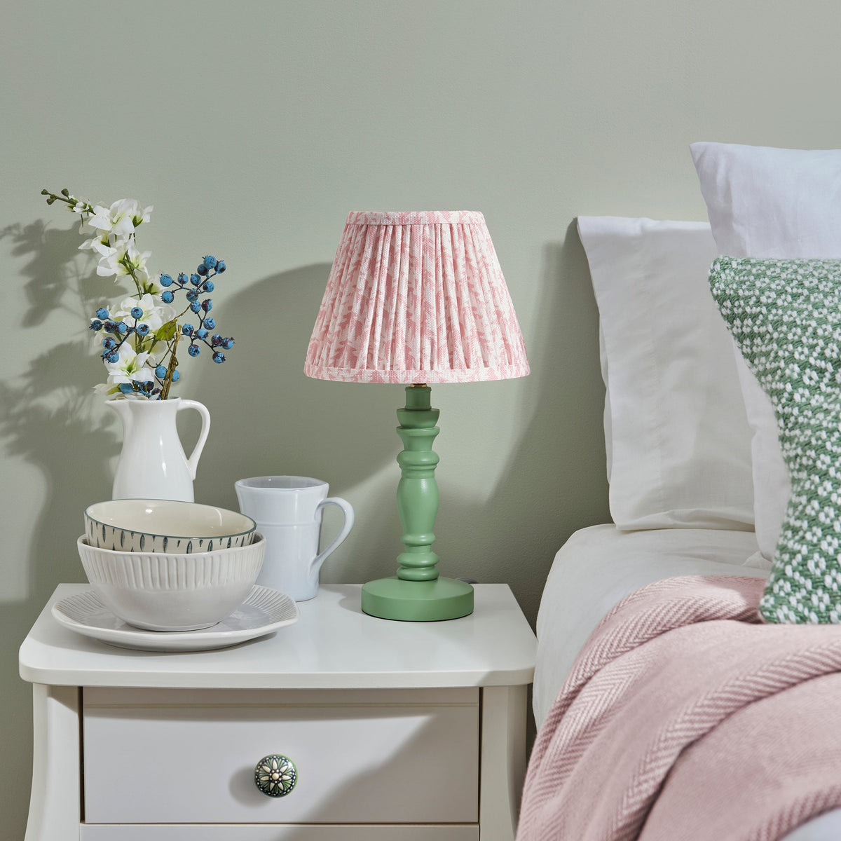 Endon Bibury Satin Cotswold Green Table Lamp & Leaf 20cm Peachy Keen Shade